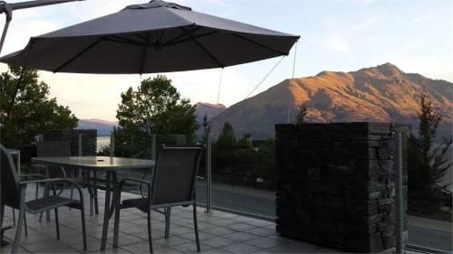 Lake Wakatipu Views3
