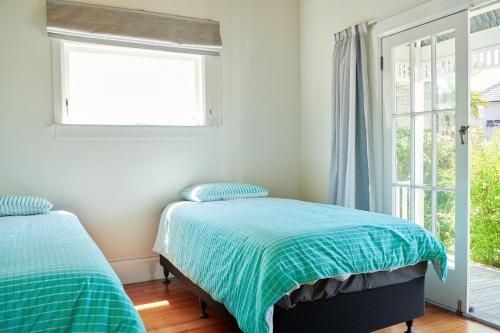 Westshore Haven - Napier Holiday Home3