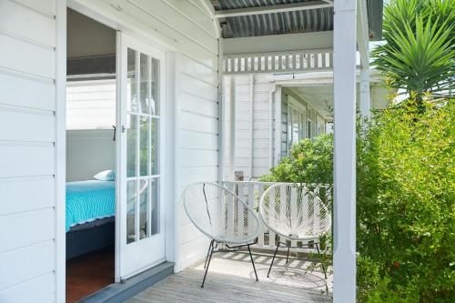 Westshore Haven - Napier Holiday Home2