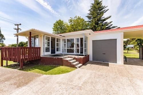 Waitangi Beach Unit A1