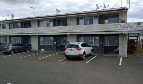 Rose Apartments Hamilton1