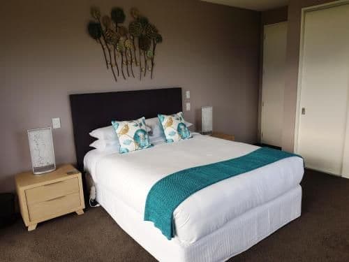 King Room with Lake View