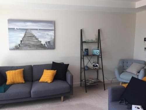 Apartment with Mountain View