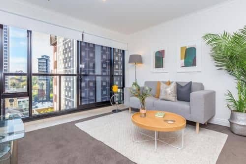 Gorgeous Apartment! Nice Views, Pool and Gym. Gorgeous Apartment! Nice Views, Pool and Gym.