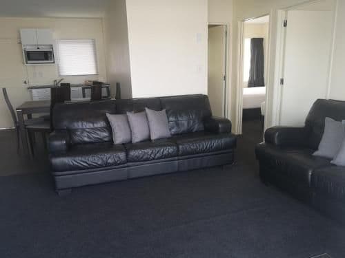 Deluxe Family Suite