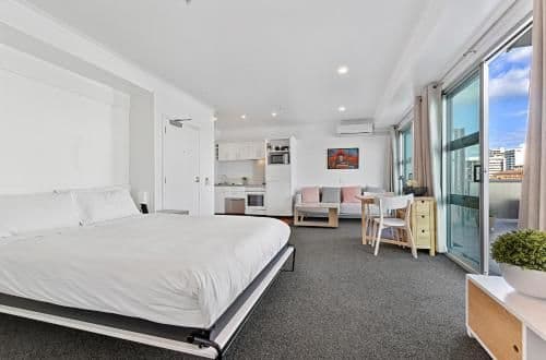 Studio Apartment with Sea View