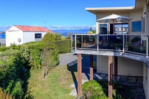 Kaimanawa Lookout - Omori Holiday Home3