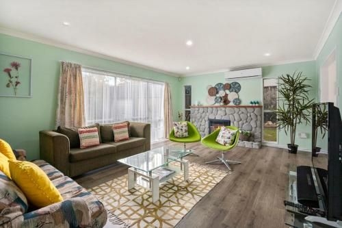 True Blue - Taupo Holiday Home4