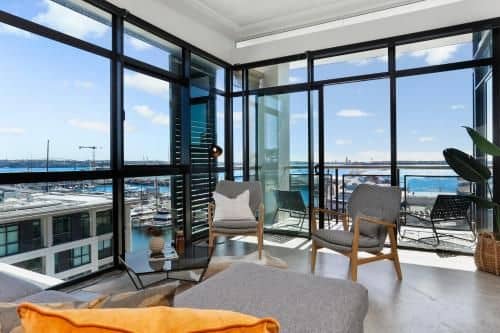 NEW Bright Modern One Bed Marina Penthouse NEW NEW Bright Modern One Bed Marina Penthouse NEW