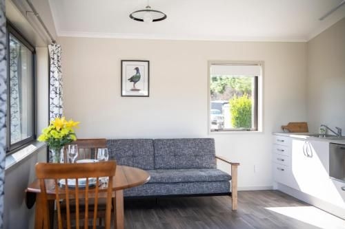 Pukeko Lodge - Napier Holiday Home0