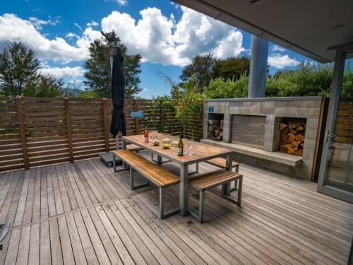 The Glass House - Kaiteriteri Holiday Home1