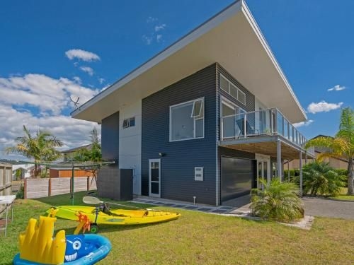 Aquila Waters - Whitianga Holiday Home3