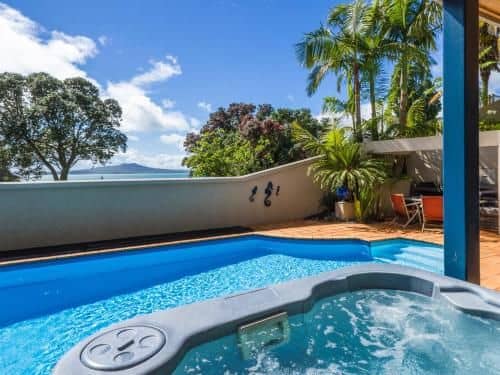 Beachside Holiday - Castor Bay Holiday Apartment Beachside Holiday - Castor Bay Holiday Apartment