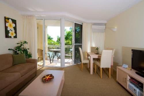 One-Bedroom Apartment - Beach Front