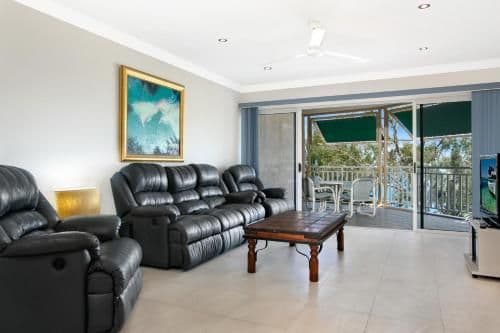 Three-Bedroom Apartment - Beach Front
