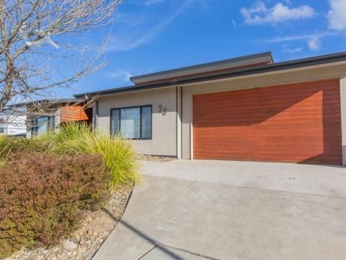 26 Twynam Street1