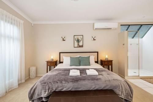 Ravensbourne Escape - Silverwood Lodge2