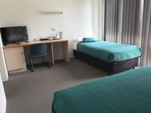 Triple Room with Bathroom