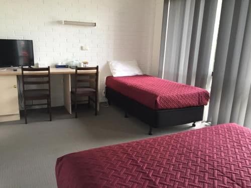 Triple Room with Bathroom