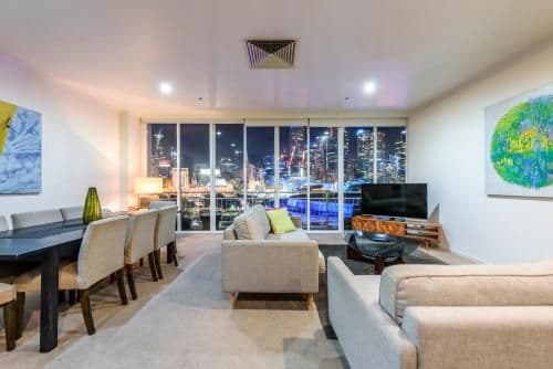 Deluxe Three-Bedroom Two-Bathroom Apartment
