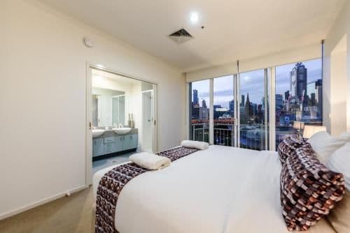 Deluxe Three-Bedroom Two-Bathroom Apartment