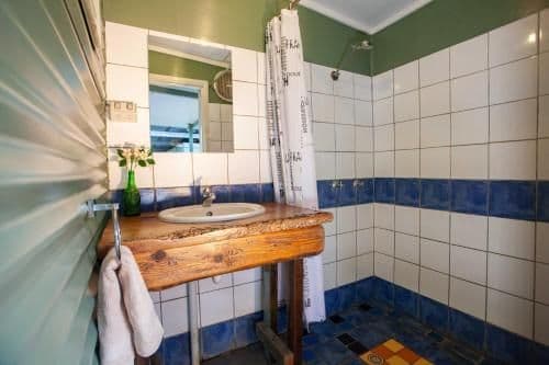 Single Room with Shared Shower and Toilet