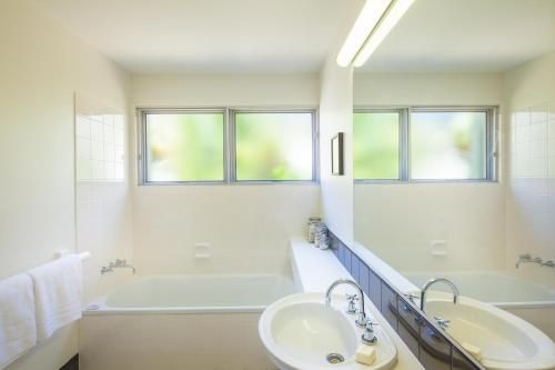 34 Cooran Court3