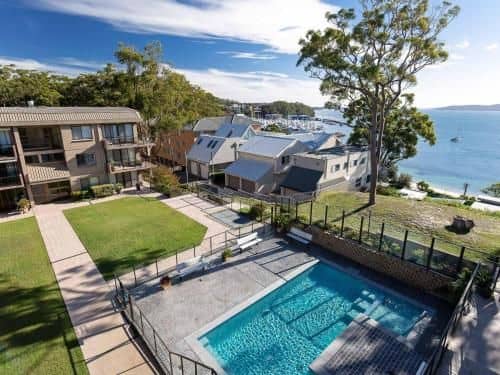 6 'The Poplars', 34 Magnus Street - fabulous views & pool in complex 6 'The Poplars', 34 Magnus Street - fabulous views & pool in complex