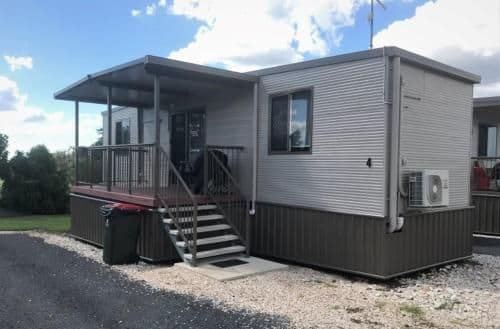 One-Bedroom Bungalow