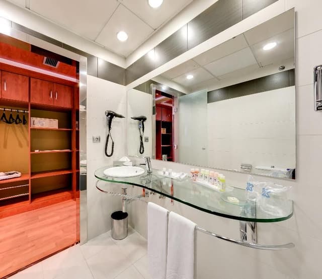 JUNIOR SUITE STANDARD