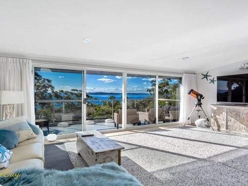 Water Views on Wallawa0