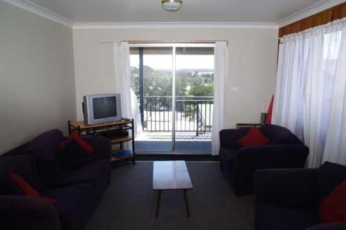 Sea View, 3 Hodgson Street3