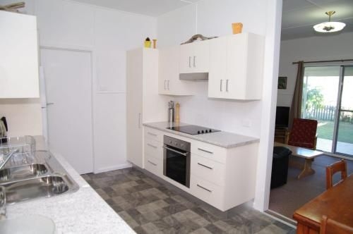 Fleur Cottage, 7 Willow Street1