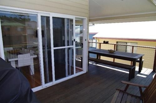 Beach Club 1, 5 Gowing Street3