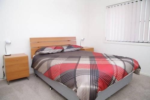 Dolphin Court 1, 1 Gowing Street4
