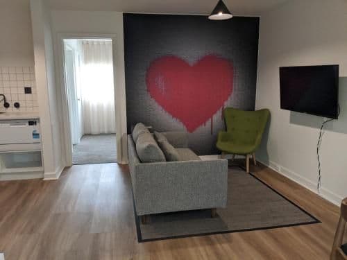 One-Bedroom Apartment