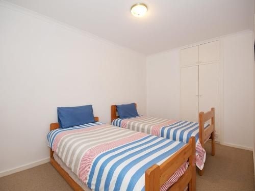 'Beachside' Shoal Bay, Unit 6 (Beachside Shoal Bay Unit 6)2