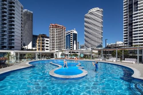 ULTIQA Beach Haven on Broadbeach0