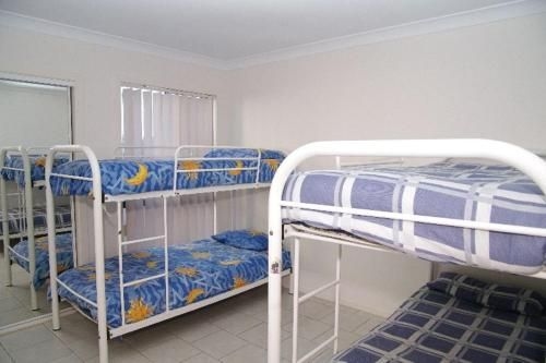 Dolphin Court 2, 1 Gowing Street3