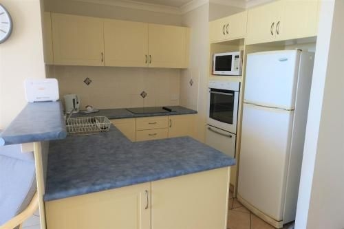 Eden Tower Apartments4