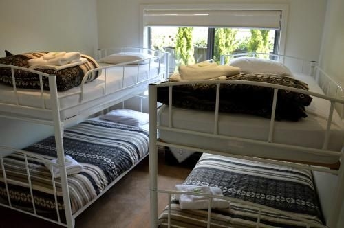The Track - Beautiful Townhouse in Bright3