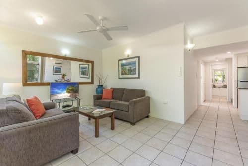 Deluxe Three-Bedroom Townhouse