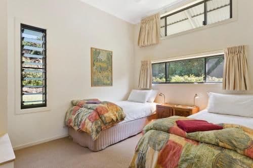 Two-Bedroom Bails