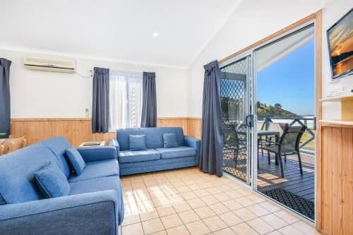 Deluxe Two-Bedroom Suite - Beach Front