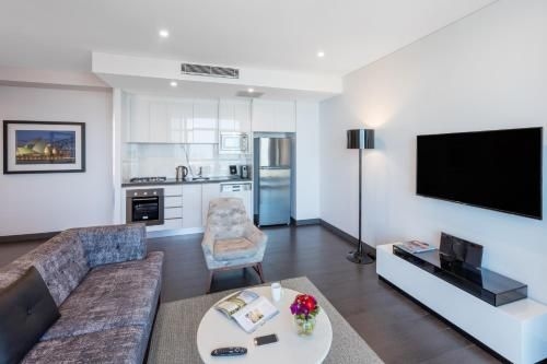 เมอริตัน สวีท แชตส์วูด (Meriton Suites Chatswood)3