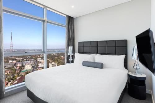One Bedroom City Suite