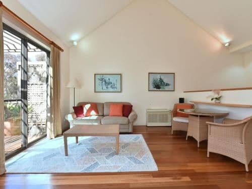 One-Bedroom Villa