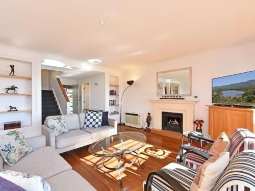 Villa 3br Tranquility Resort Condo located within Cypress Lakes Resort (nothing is more central)0