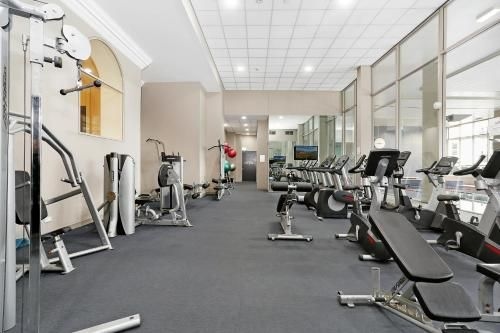 Stylish 1 bdrm Camperdown - Car park, Gym & Pool (Camperdown Self-Contained Modern One-Bedroom Apartments)3