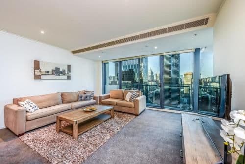 Deluxe Three-Bedroom Apartment